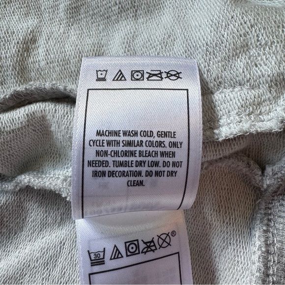 Toddler Disney Park Minnie Mouse "Its All About The Bows" Zipper Sweatshirt 3T - Picture 9 of 9